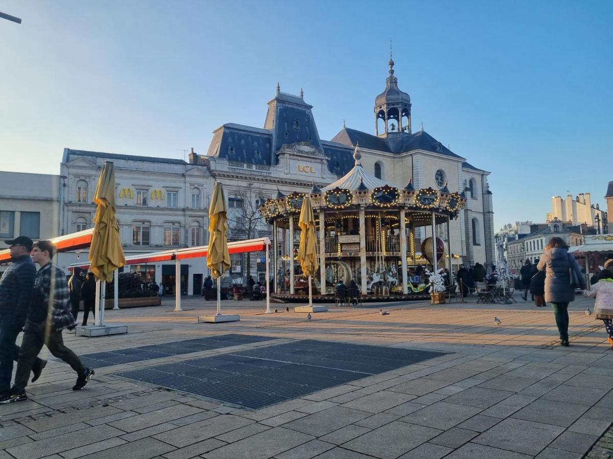 Sweet Nina Jazz Appartement Pour 5 Voyageurs, Situe A La Place De La Republique, Avec Parking Et Lit Queen Size Le Mans Exterior photo