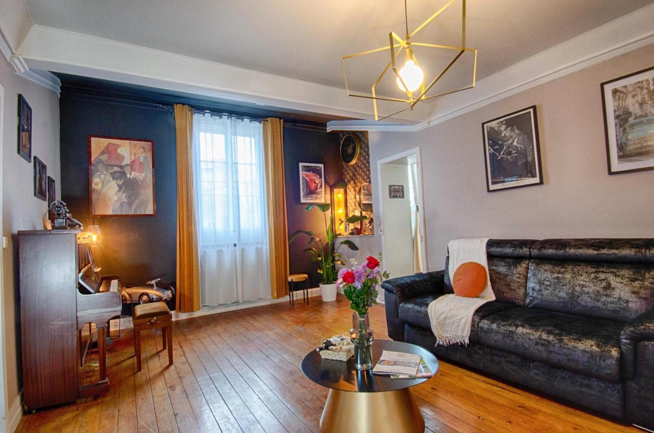 Sweet Nina Jazz Appartement Pour 5 Voyageurs, Situe A La Place De La Republique, Avec Parking Et Lit Queen Size Le Mans Exterior photo